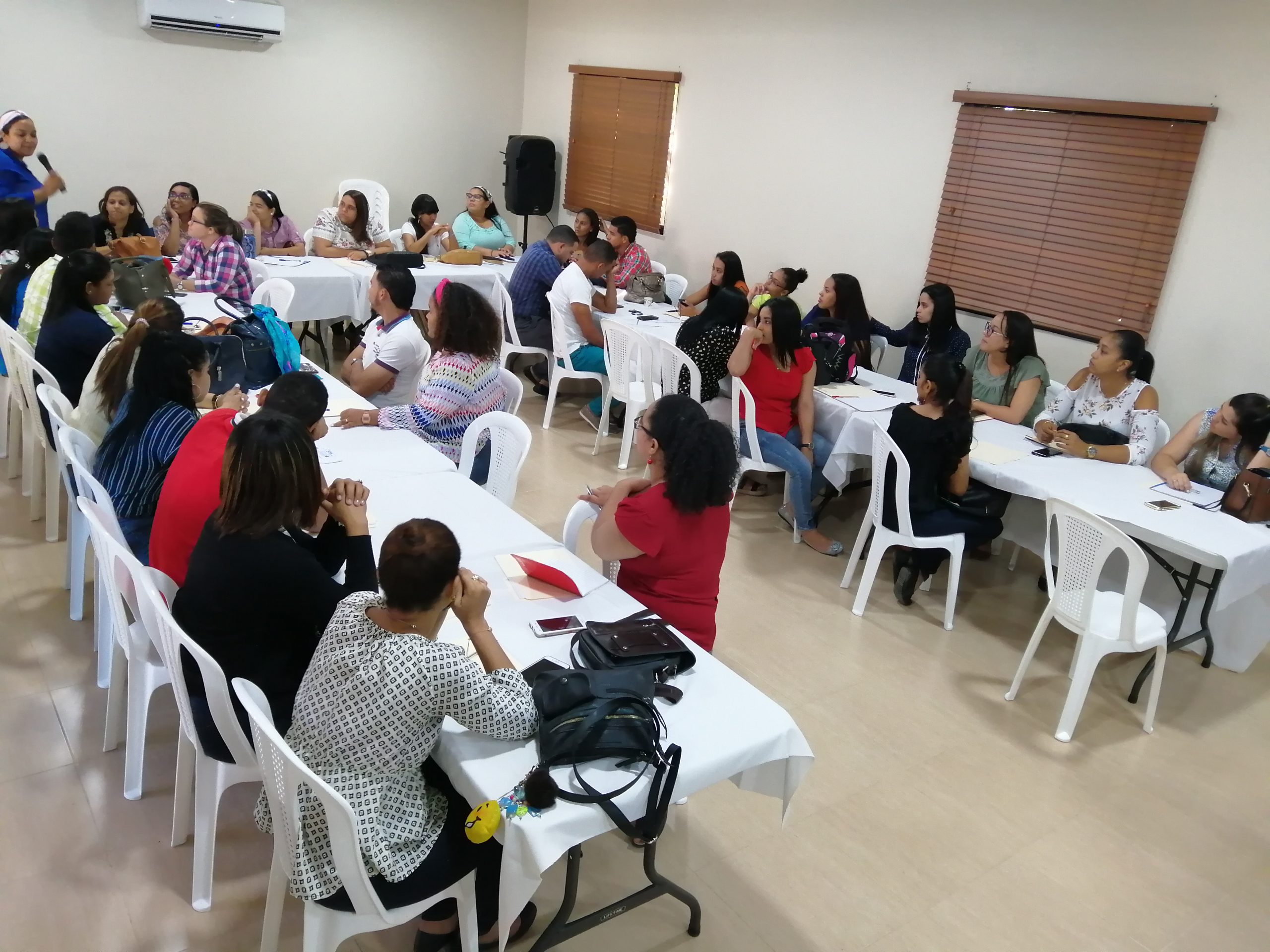 SRSCO IMPARTE TALLER DE INDUCCIÓN A NUEVOS MÉDICOS PASANTES DE LEY.