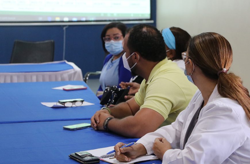 SNS-SRSCO, se re&uacute;nen para dar seguimiento a programa contra la tuberculosis.