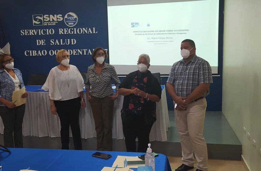 SRSCO, realiza Taller con encargadas/o de laboratorios de la regi&oacute;n.