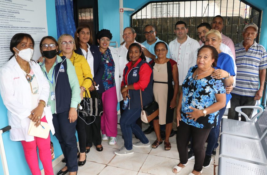 El Servicio Regional de Salud Cibao Occidental, entreg&oacute;: rehubicado, acondicionado, remozado y equipado el CPN: &laquo;Luper&oacute;n&raquo;, en el municipio de Loma de Cabrera, provincia Dajab&oacute;n.