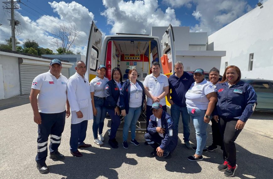 HOSPITAL PADRE FANTINO DE MONTECRISTI RECIBE INCUBADORA NEONATAL PARA FORTALECER ATENCIÓN A RECIÉN NACIDOS