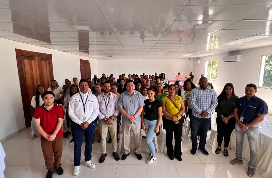 GERENCIA DE ÁREA DE VALVERDE REALIZA TALLER SOBRE EL MANUAL DE FUNCIONES PARA PROMOTORES(AS) DE SALUD EN EL PRIMER NIVEL DE ATENCIÓN