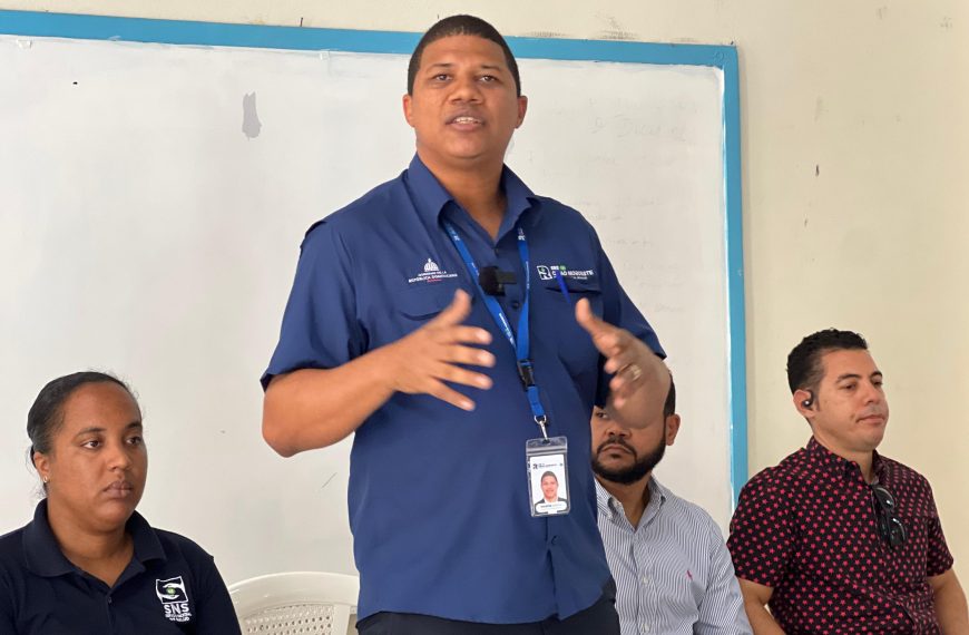 SERVICIO REGIONAL DE SALUD CIBAO NOROESTE IMPULSA EL PROGRAMA “CONOCE TU CENTRO DE PRIMER NIVEL DE ATENCIÓN” EN VALVERDE