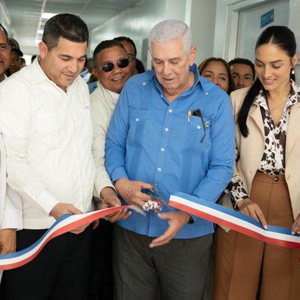 SERVICIO REGIONAL DE SALUD CIBAO NOROESTE ENTREGA REMOZAMIENTO DEL &Aacute;REA DE ODONTOLOG&Iacute;A DEL HOSPITAL PROVINCIAL DE SANTIAGO RODR&Iacute;GUEZ